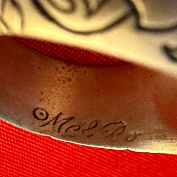 WOW POSHMARK - NWOT ME & RO Sterling Silver Engraved Paisley Dome Ring - Picture 9 of 16